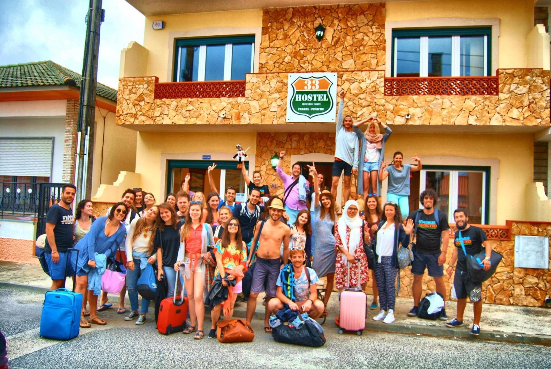 33 Hostel บาเลียล ภายนอก รูปภาพ